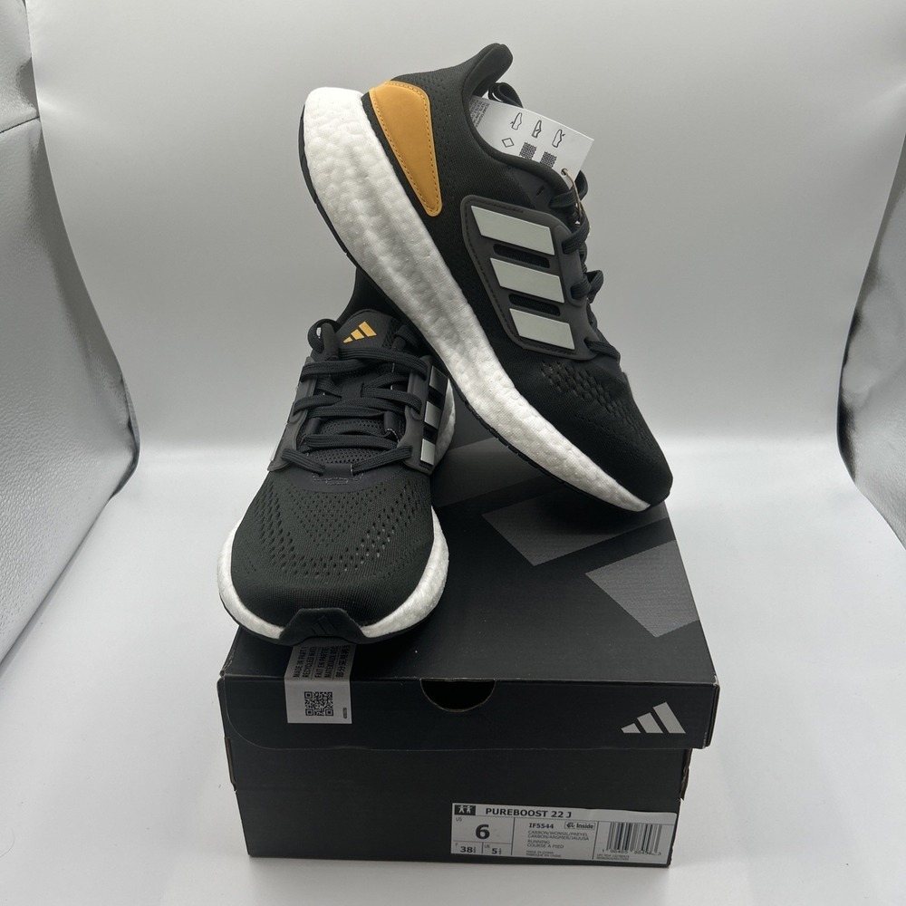 NEW Adidas Pureboost 22 J Sneakers, Youth 6, EU 38 2/3, Unisex, Running, NIB